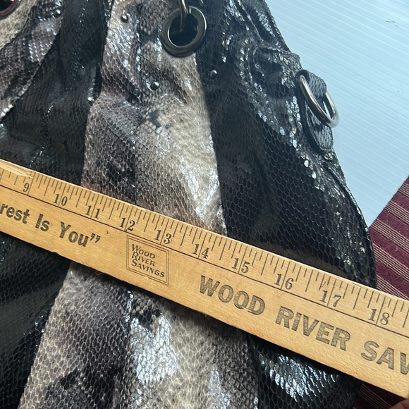 Vintage Nine West black ,grey and tan snakeskin pattern handbag - Picture 10 of 10